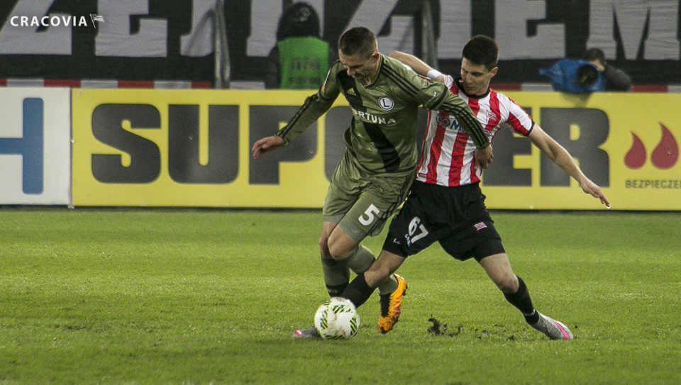 Cracovia lose out to Legia Warszawa