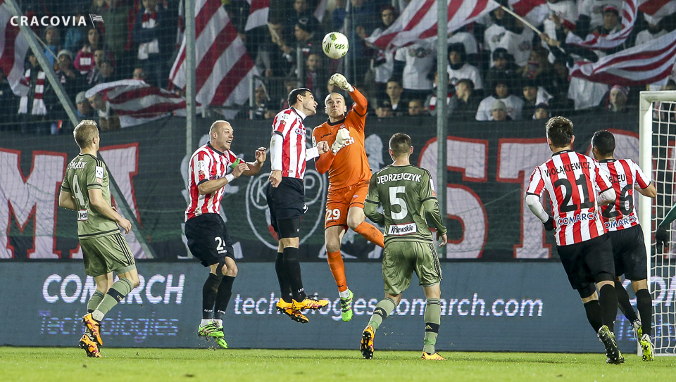 Pasy lose out to Legia [HIGHLIGHTS]