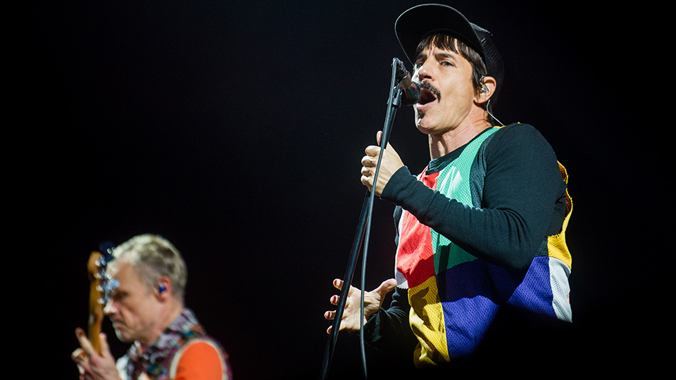 Red Hot Chili Peppers rocked the Cracovia stadium [PHOTOS]